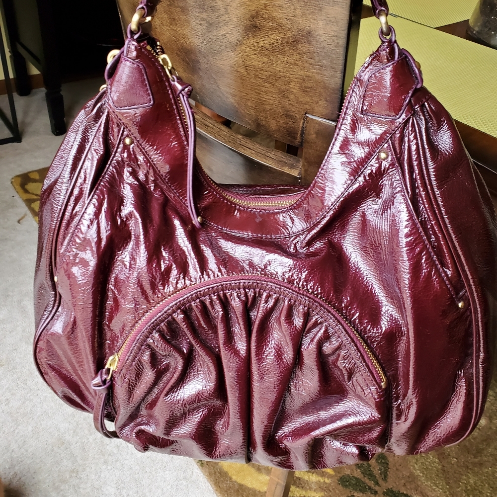 Like New Super Functional Plum Patent Leather Botkier Hobo
